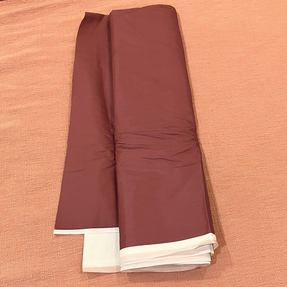 Roll of fabric : Elegant burgundy red / Maroon approx 12.5’ by 4.75’ wide